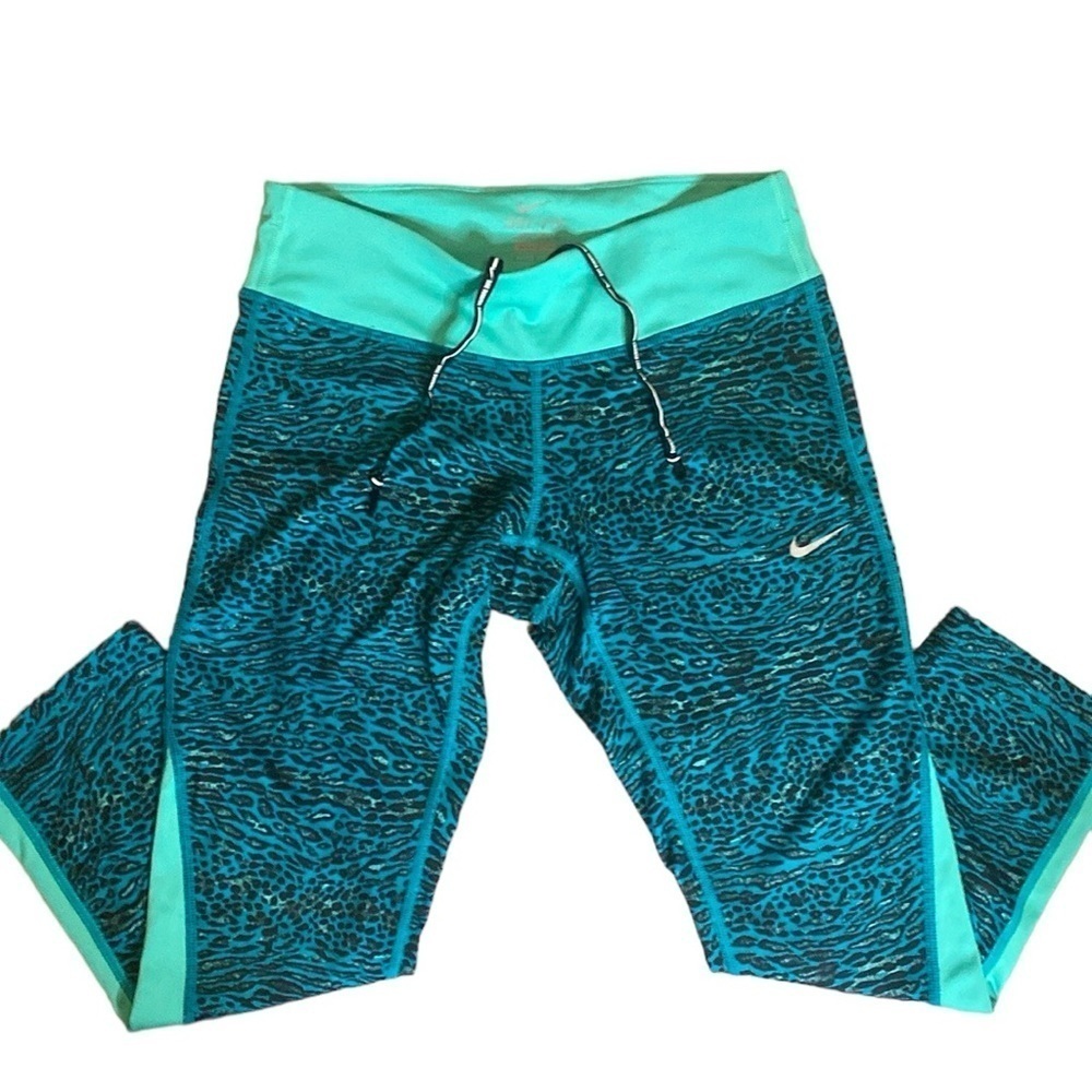 Nike Dri Fit Leggings Back zip pocket